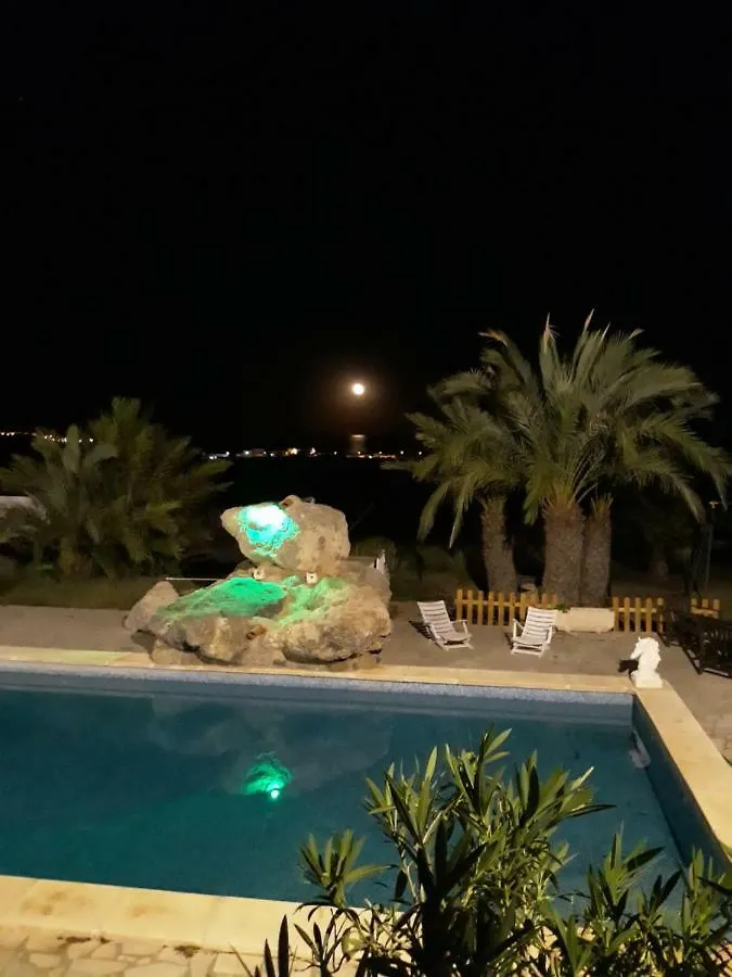 *** Hotel Alojamiento Chalet Villamar Nijar Spain