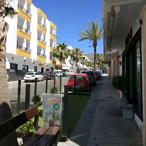 Hospederia Montes Hostel